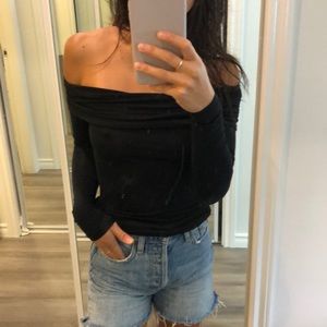 Wilfred off the shoulder long sleeve